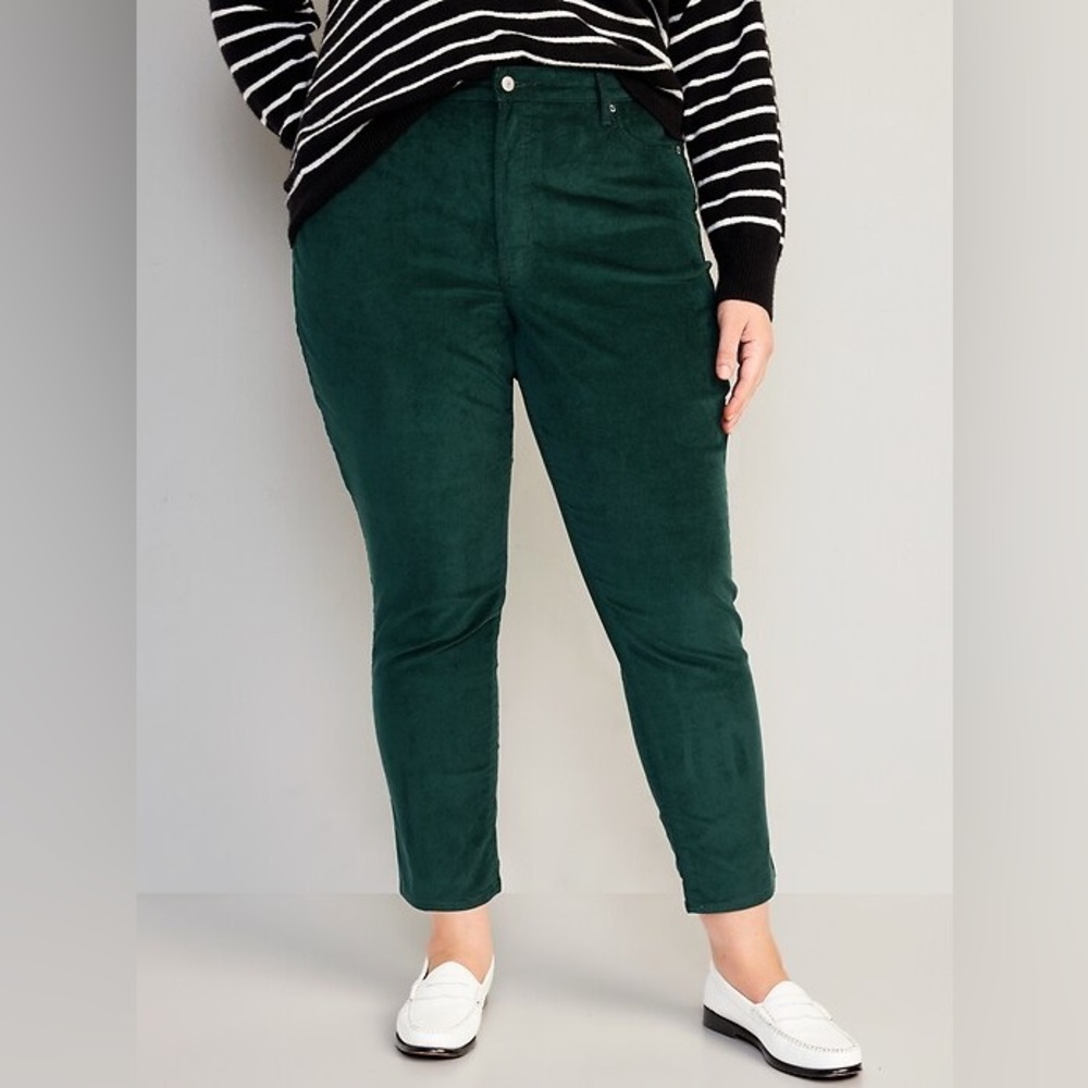 Old Navy high rise OG straight corduroy pant - Picture 3 of 8